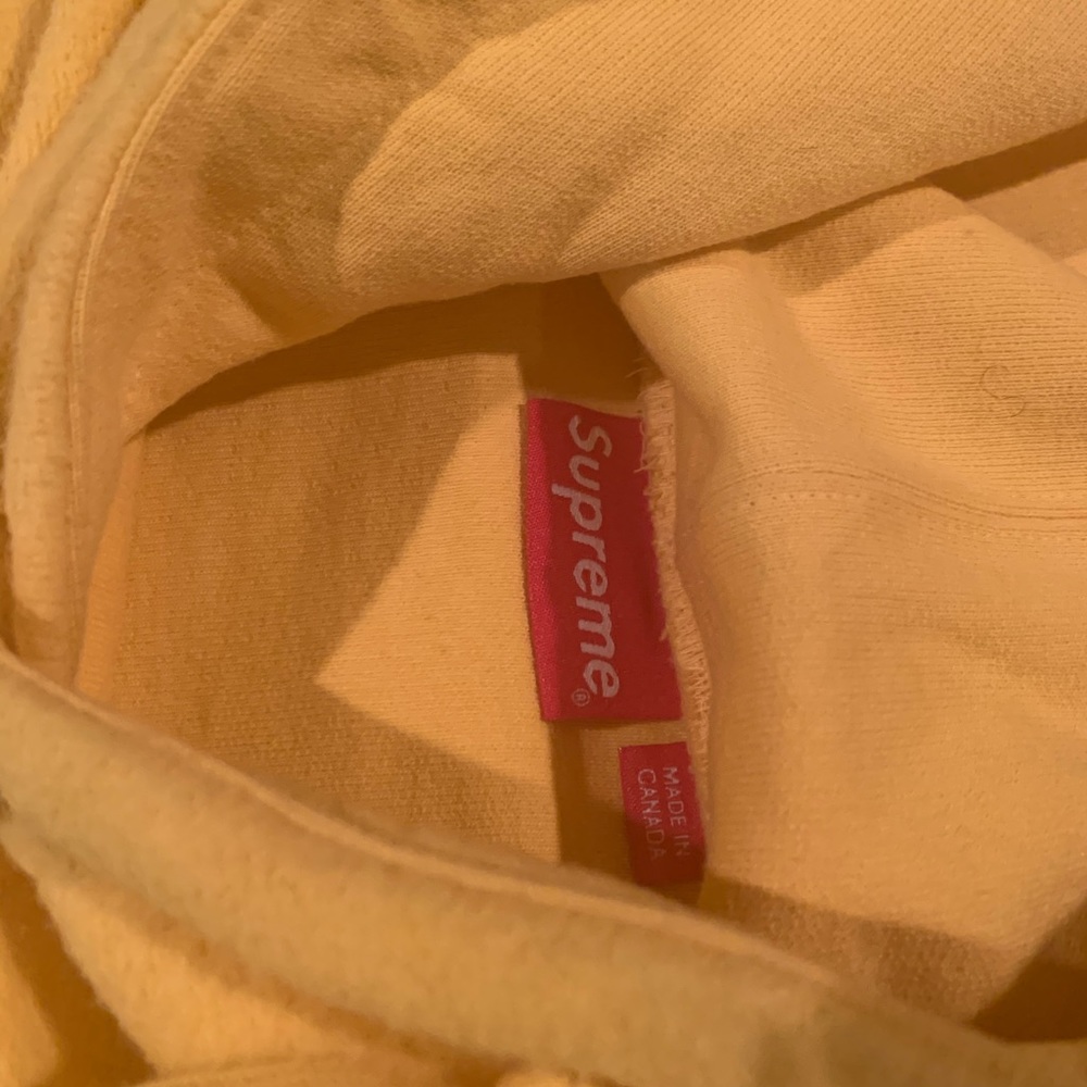Supreme Hoodie